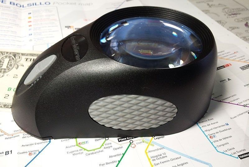 Stand Magnifier 5 X whit LED Light