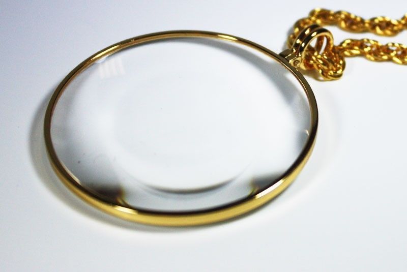 Pendant Magnifier Metal Gold